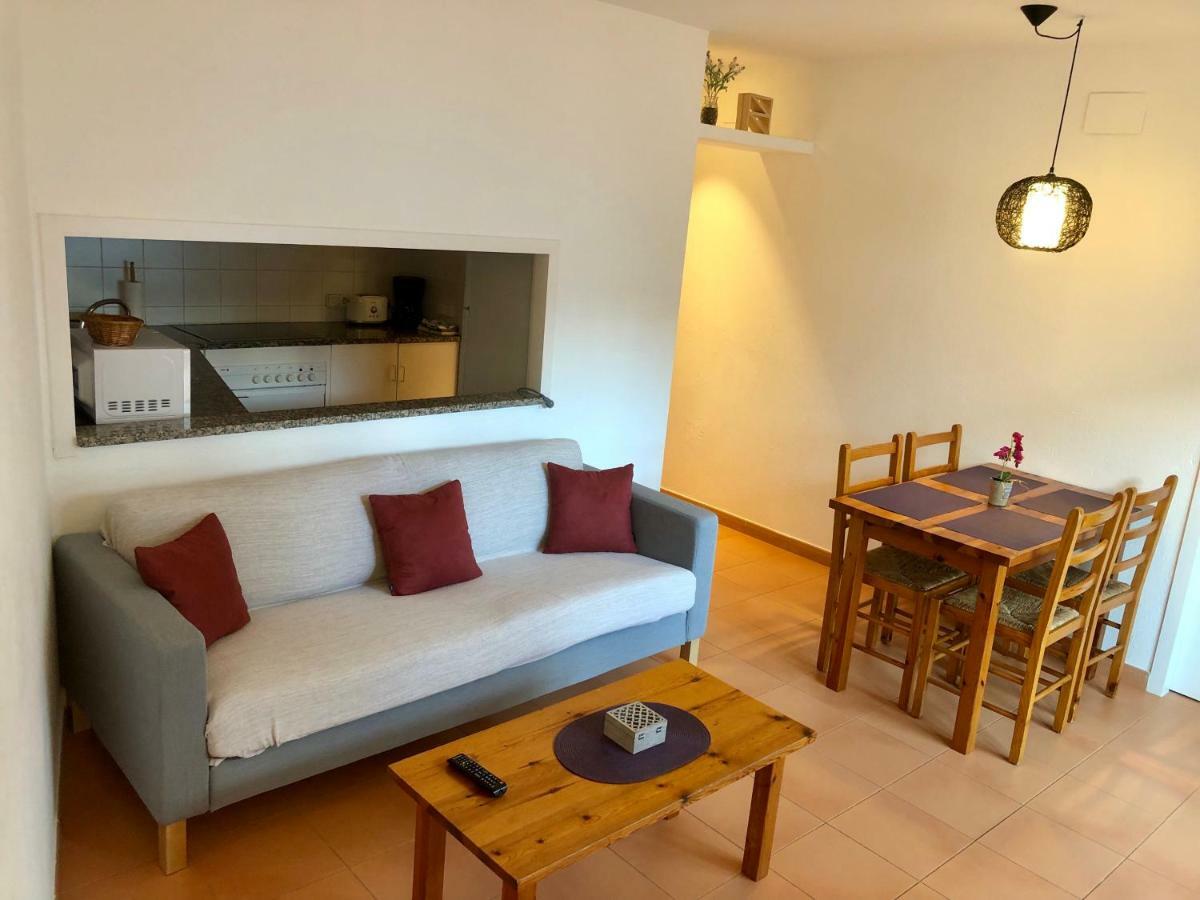 Apartaments S'Arenella Кадакес Экстерьер фото
