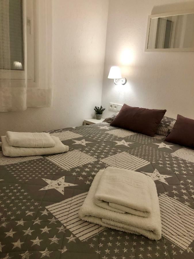 Apartaments S'Arenella Кадакес Экстерьер фото