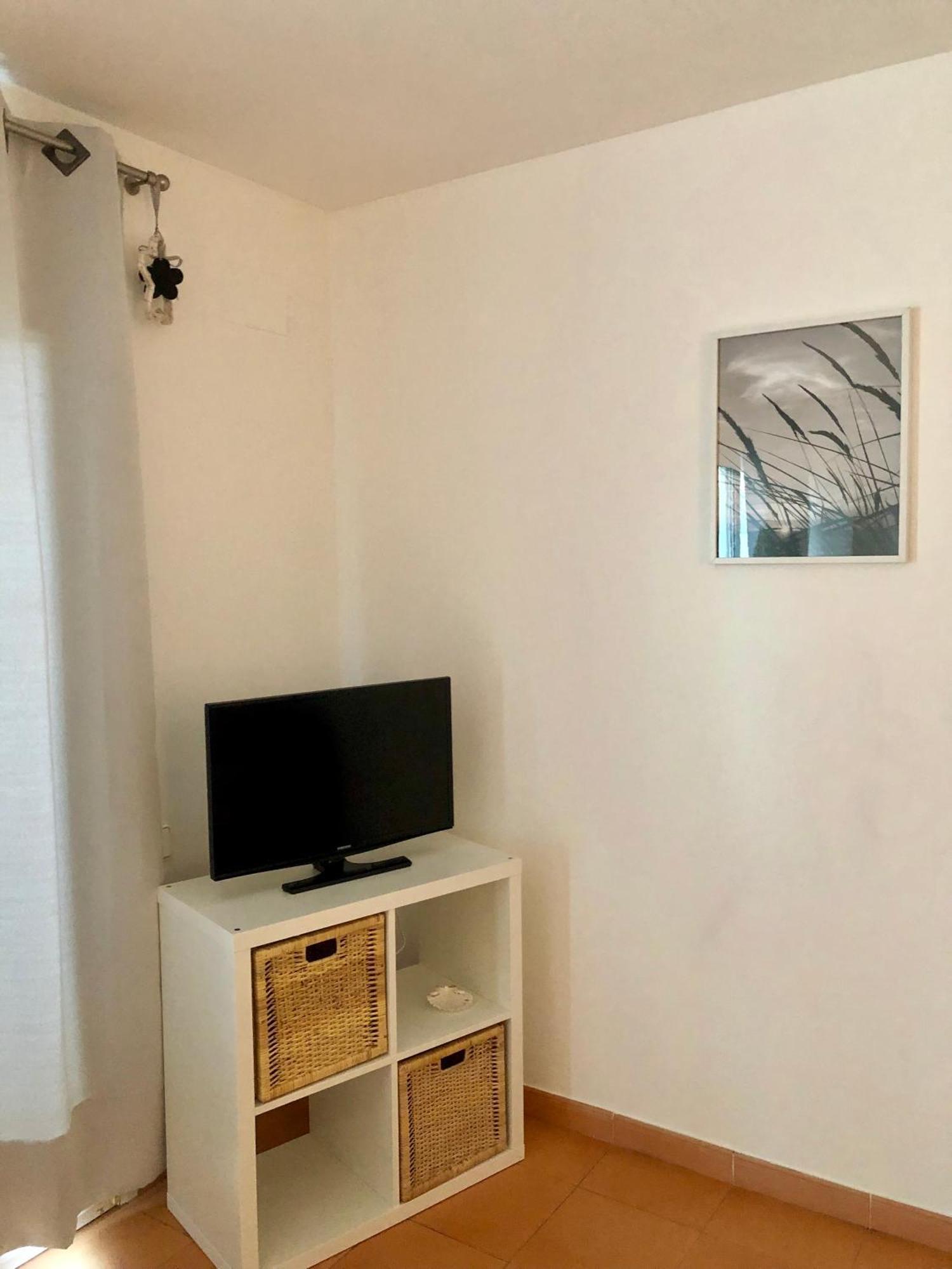 Apartaments S'Arenella Кадакес Экстерьер фото