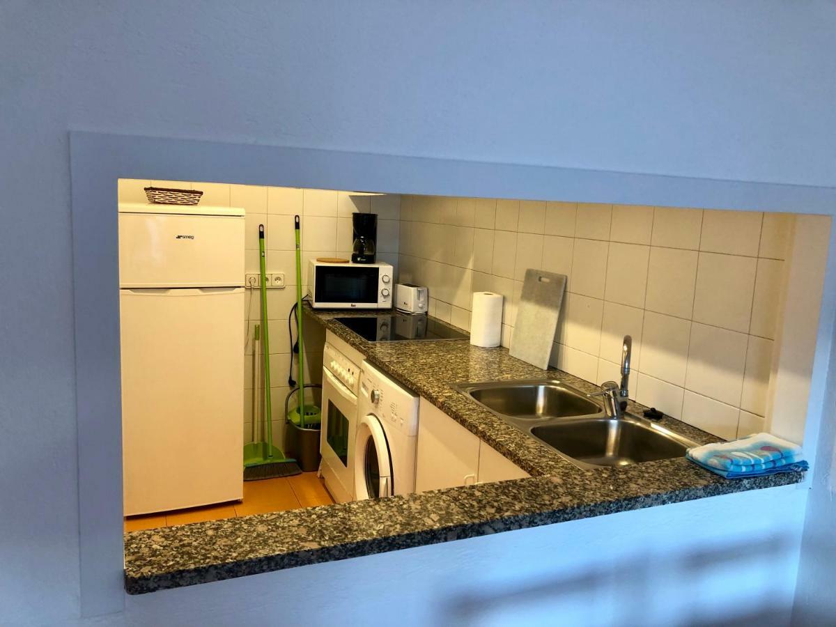 Apartaments S'Arenella Кадакес Экстерьер фото